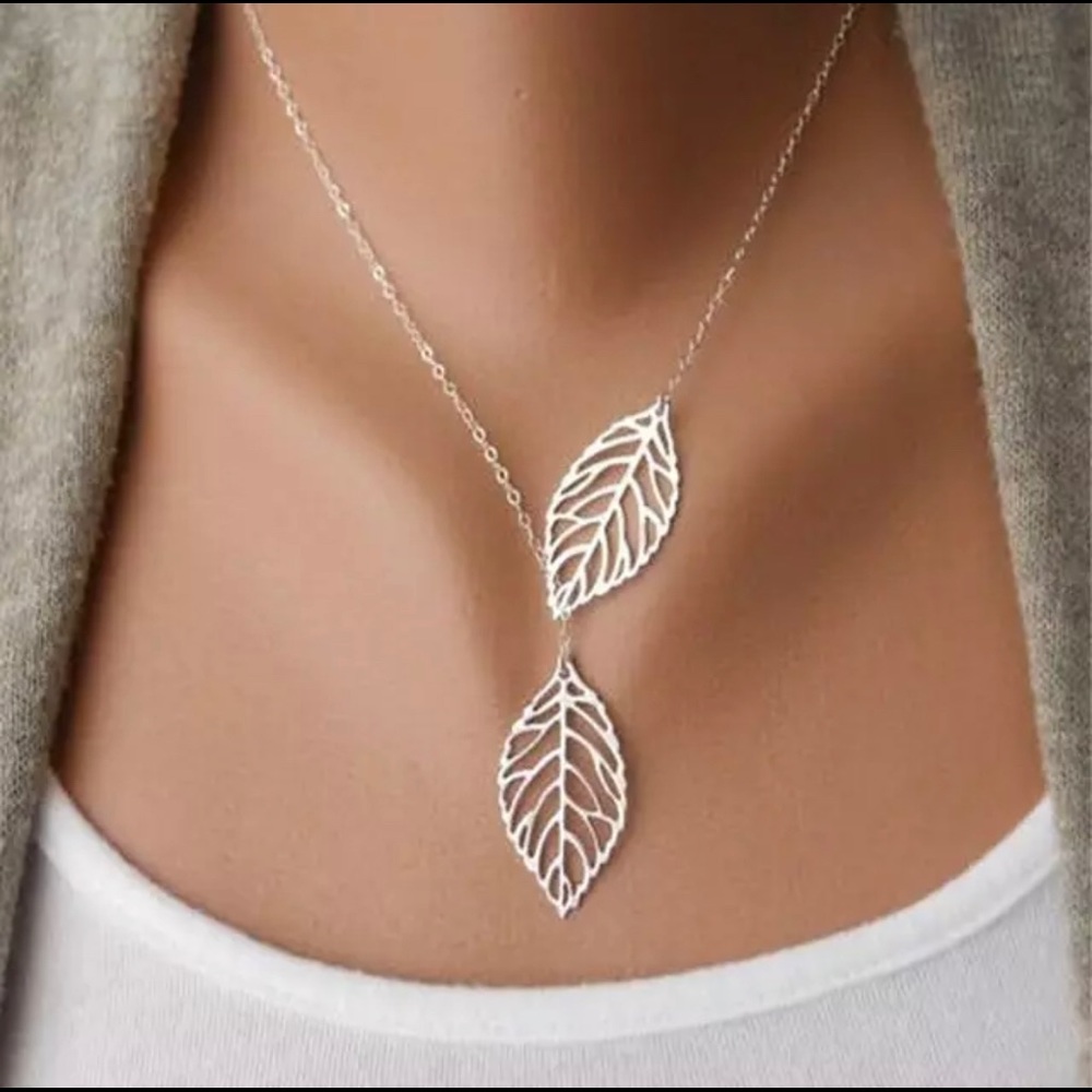 3/$30 Silver Leaf Necklace